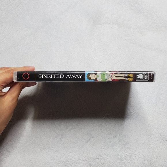 Bundle of Hayao Miyazaki Studio Gibli Films - Picture 13 of 14